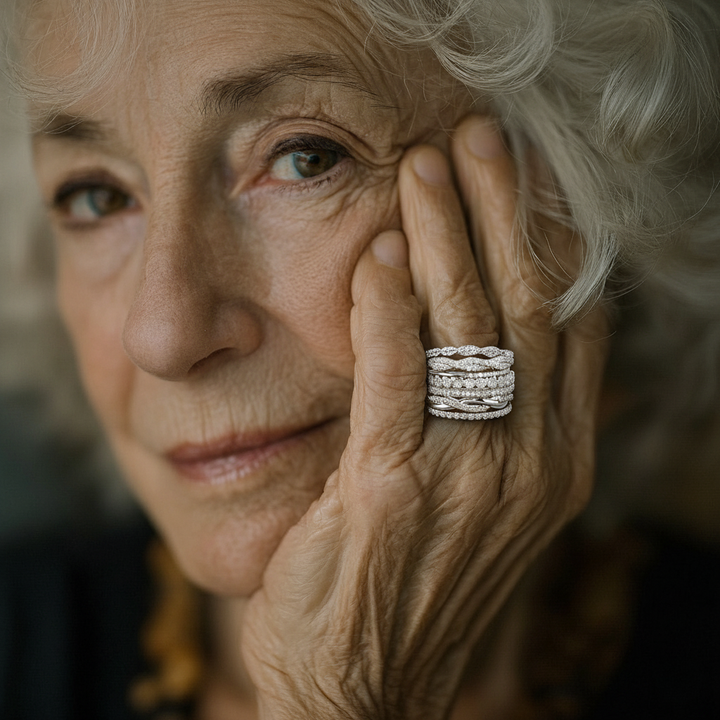 Anel Vintage Com Zircônia Em Camadas