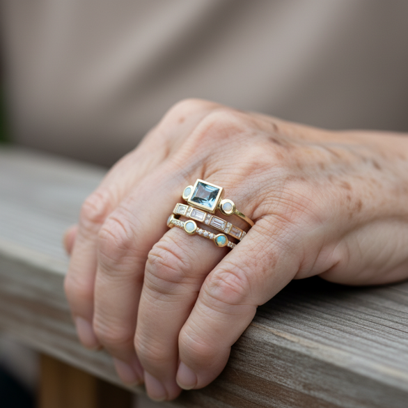 Conjunto de Anéis Vintage com Cristais Azuis