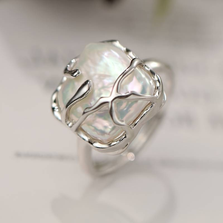 Anel Vintage em Prata com Pérola